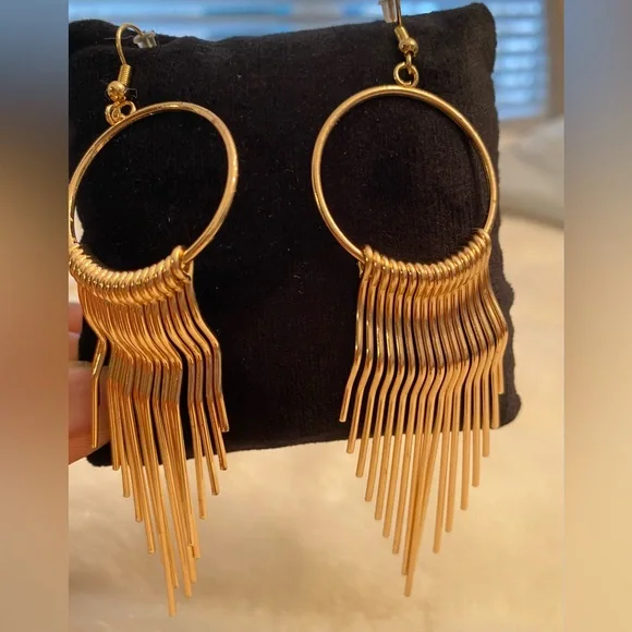 Gold Tone Metal Tassel Drop Fashion Earrings - Picture 3 of 12